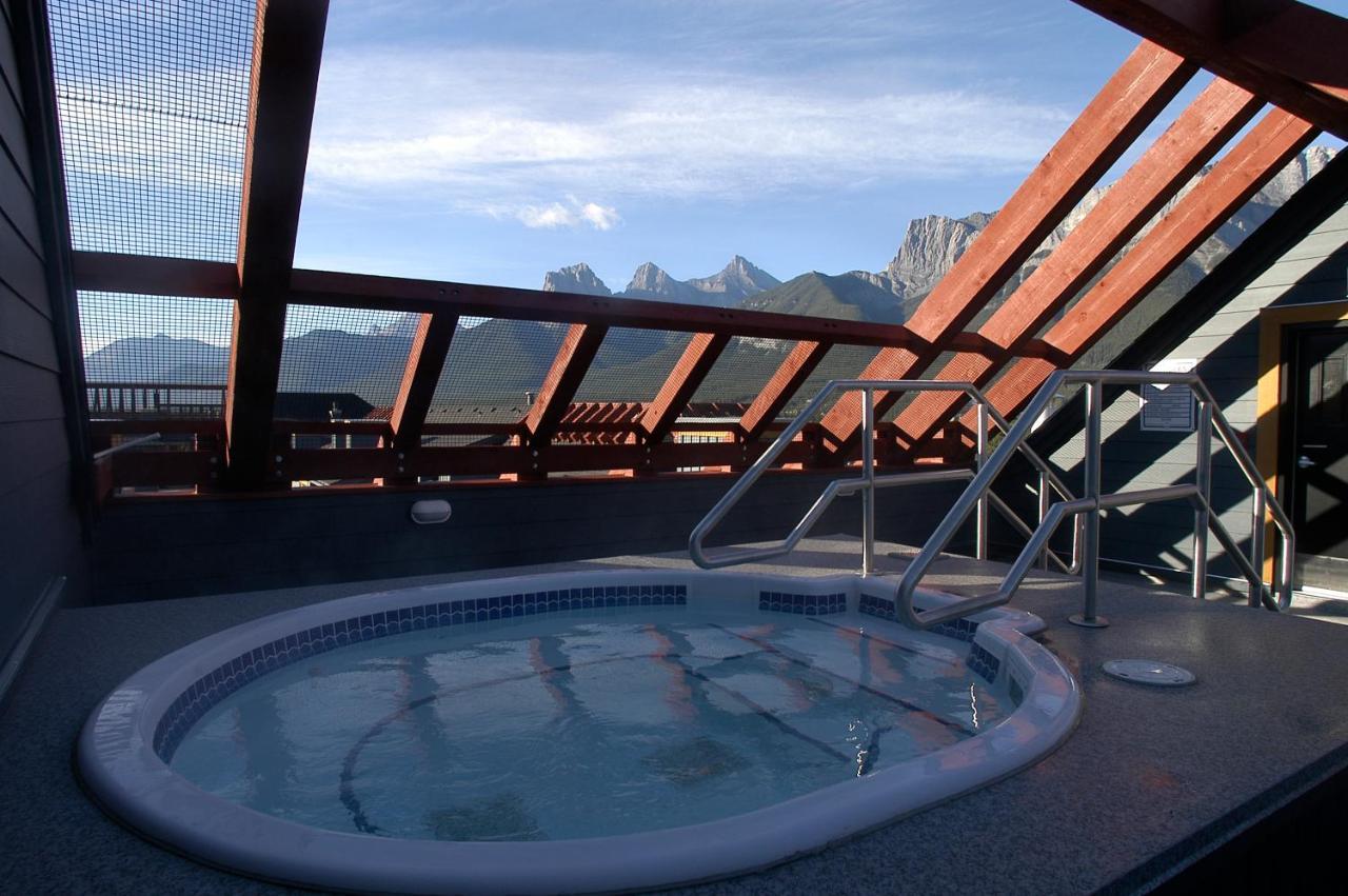 Apartment 407, Contemporary Decor Canmore Dış mekan fotoğraf