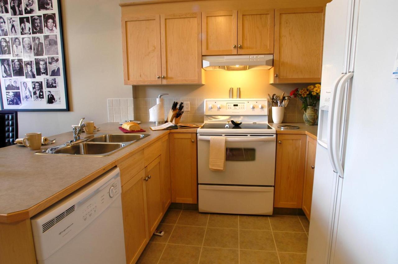 Apartment 407, Contemporary Decor Canmore Dış mekan fotoğraf